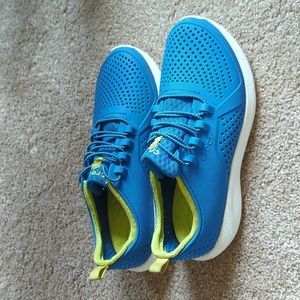 Crocs LiteRide tennis shoe